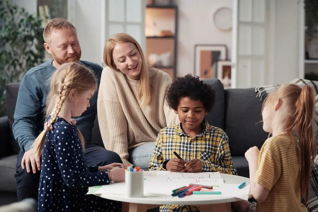 kids-drawing-pictures-for-foster-parents-2025-02-11-15-40-36-utc